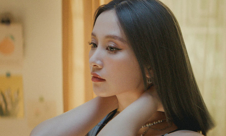 Jun Vũ chạm vào thể loại phim hài 18+ lần đầu