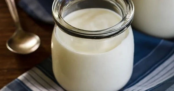 Thúc đẩy làn da căng mịn và giảm cân hiệu quả với việc ăn sữa chua hàng ngày từ bây giờ đến Tết