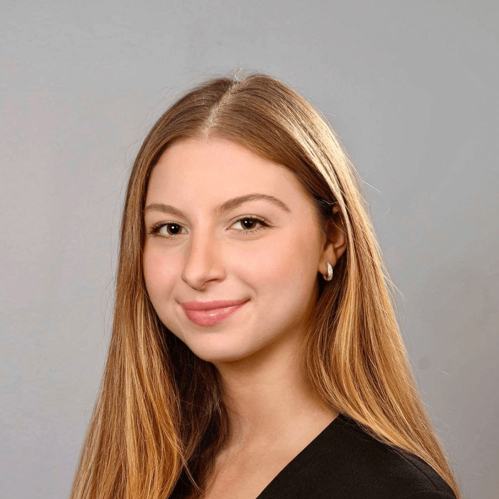Reviewer Katie Borshov photo
