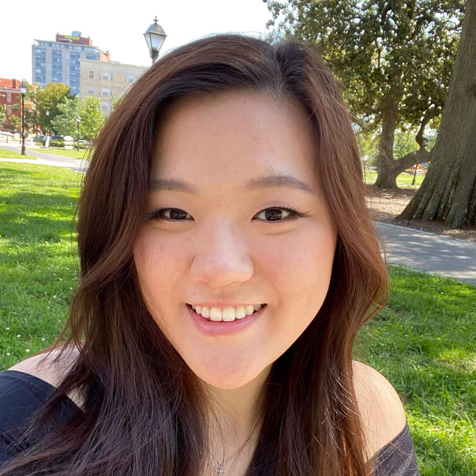 Reviewer Lauren Kim photo