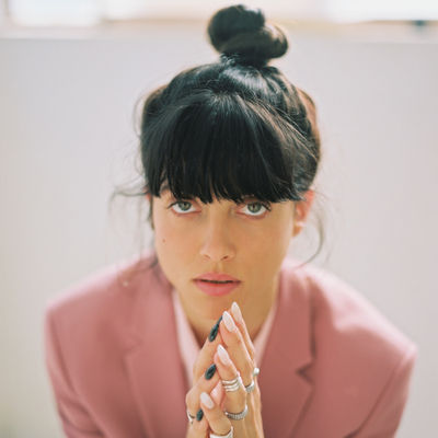 Noga Erez