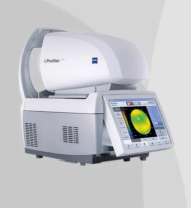 ZEISS i.Profiler Plus diagnostic equipment used for precise eye measurements at Clear Perspective EyeCare