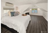 Thumbnail 27
