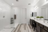 Thumbnail 41