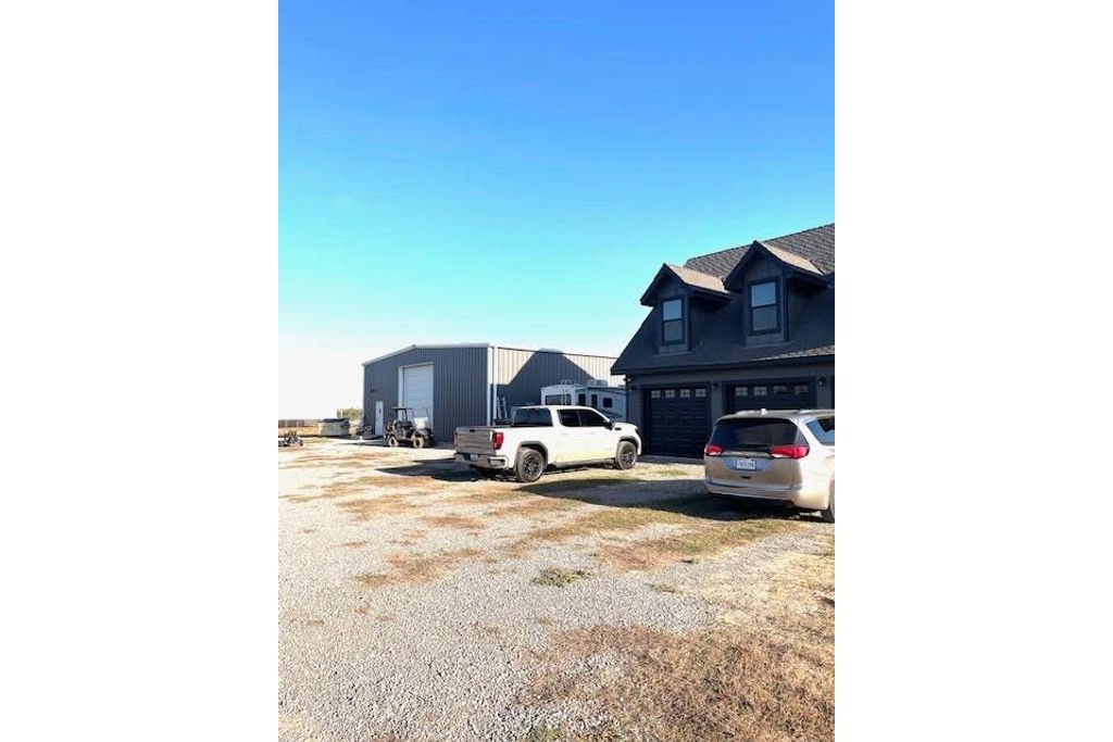 Picture 20: 17350 Sycamore Avenue, Patterson, CA 95363