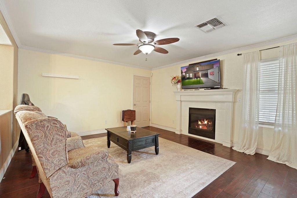 Picture 14: 2239 Barnacle Court, Stockton, CA 95206