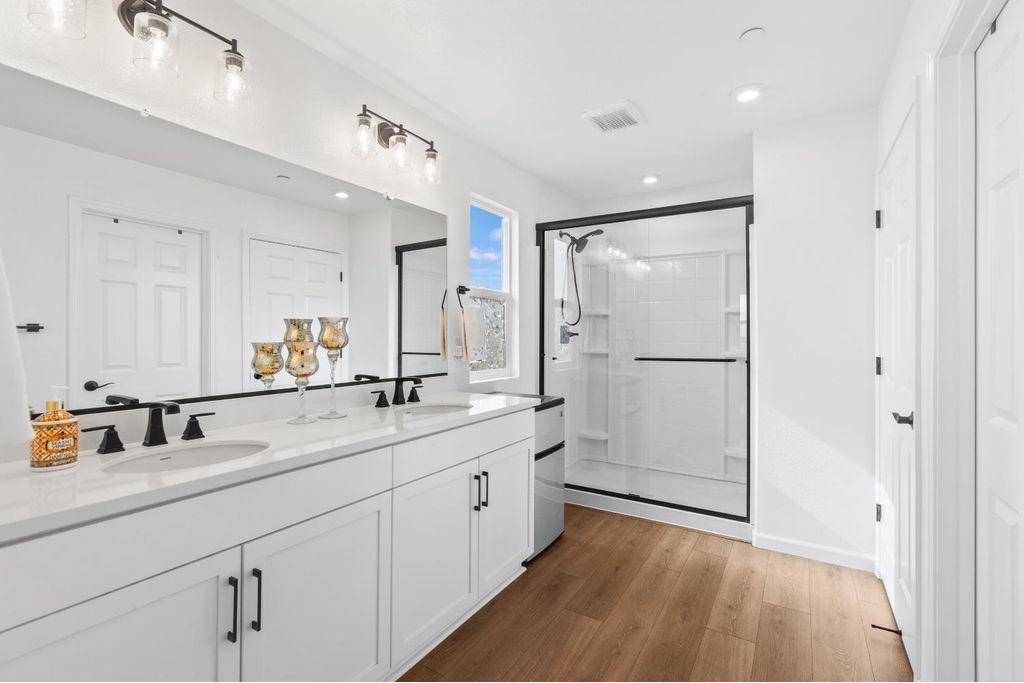 Picture 48: 6848 Kilamanjaro Way, Stockton, CA 95219