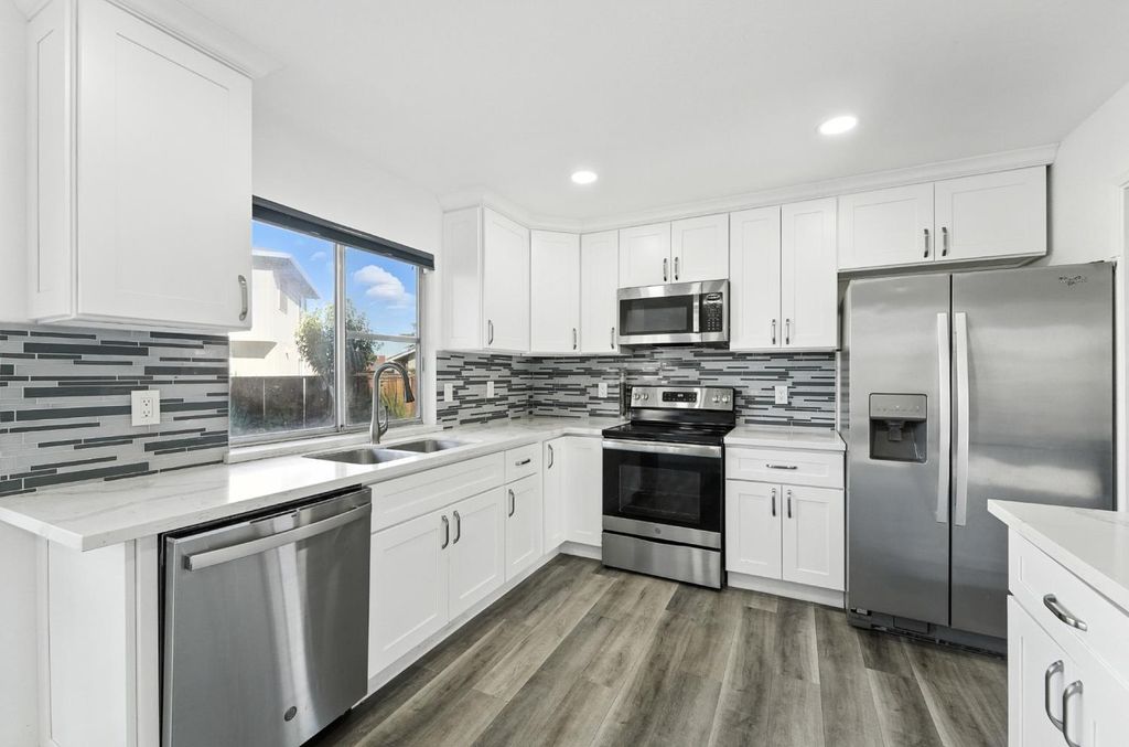 Picture 14: 1309 Ruffino Court, Manteca, CA 95336