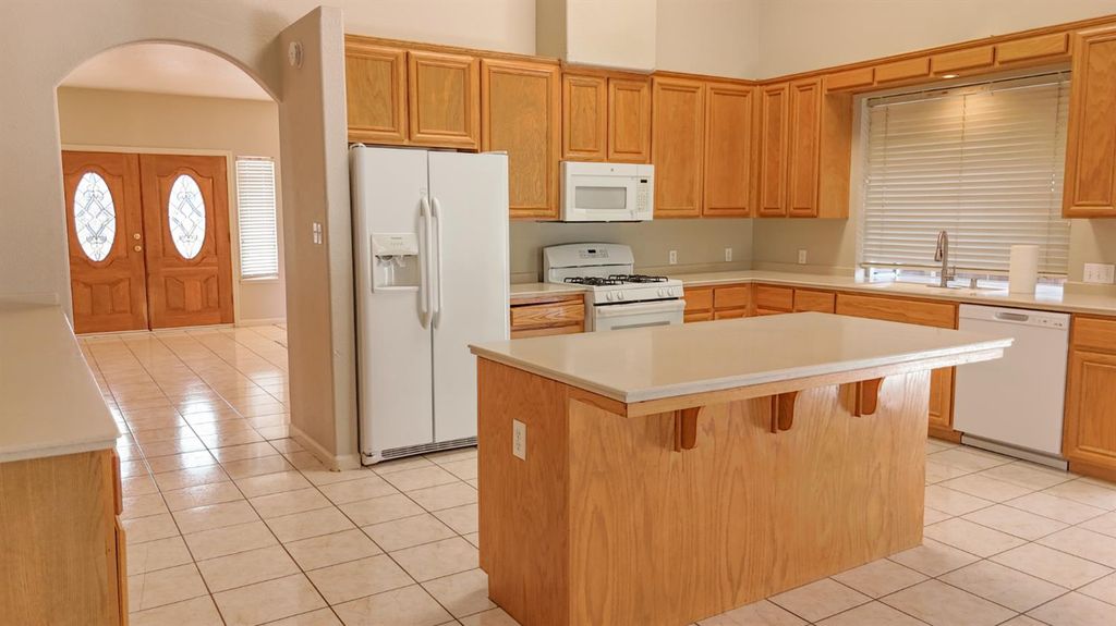 Picture 6: 6625 River Mesa Drive, Riverbank, CA 95367