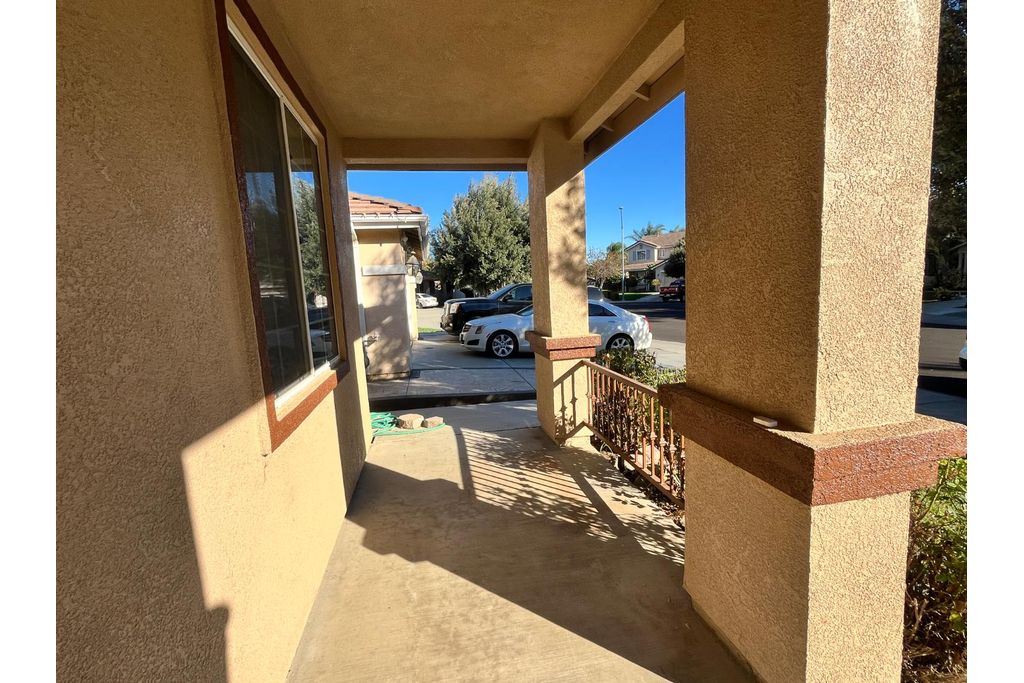 Picture 42: 1117 Marsh Wren Court, Patterson, CA 95363