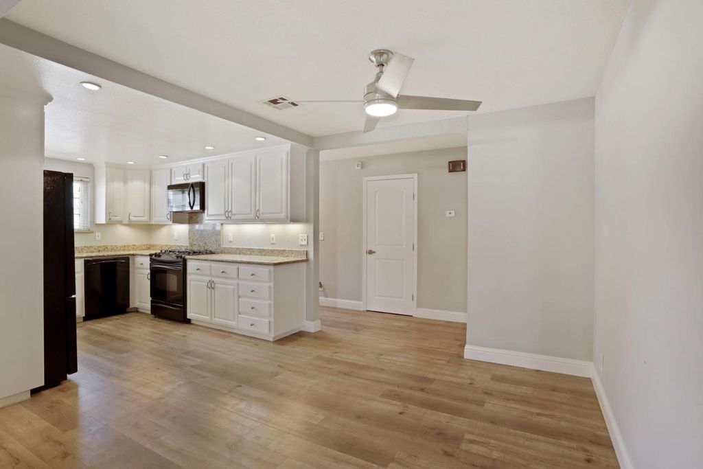 Picture 10: 1529 Liverpool Court, Manteca, CA 95336