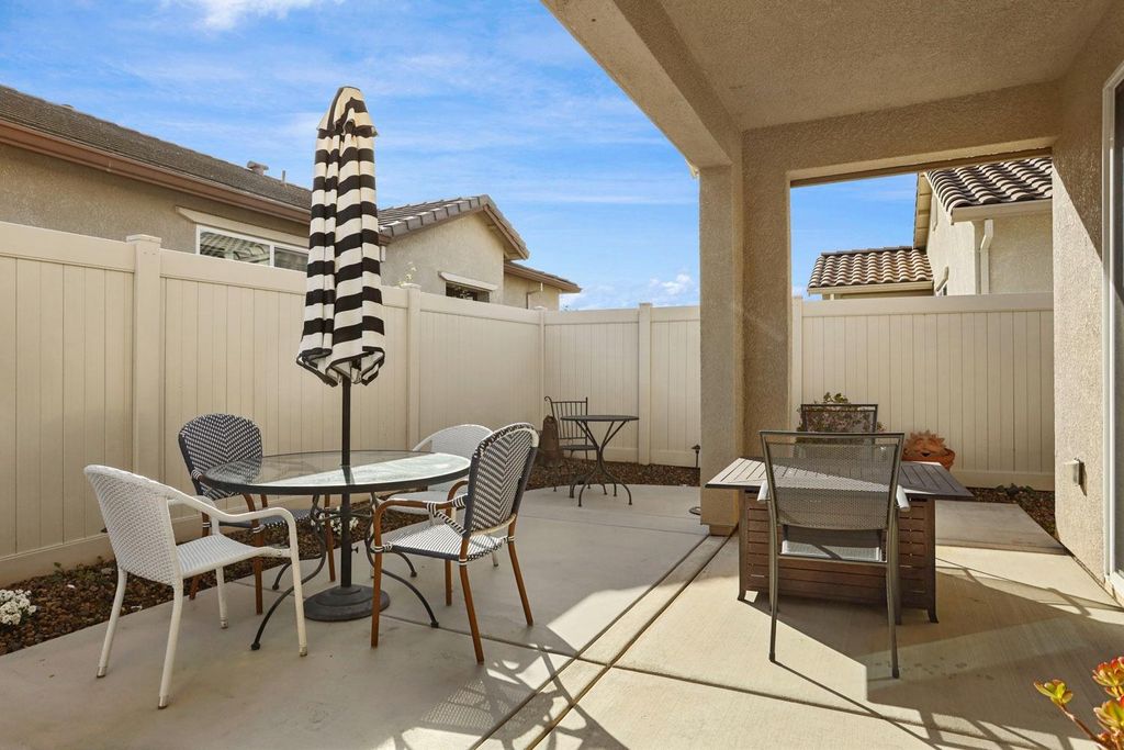 Picture 71: 1626 River Birch Street, Manteca, CA 95336