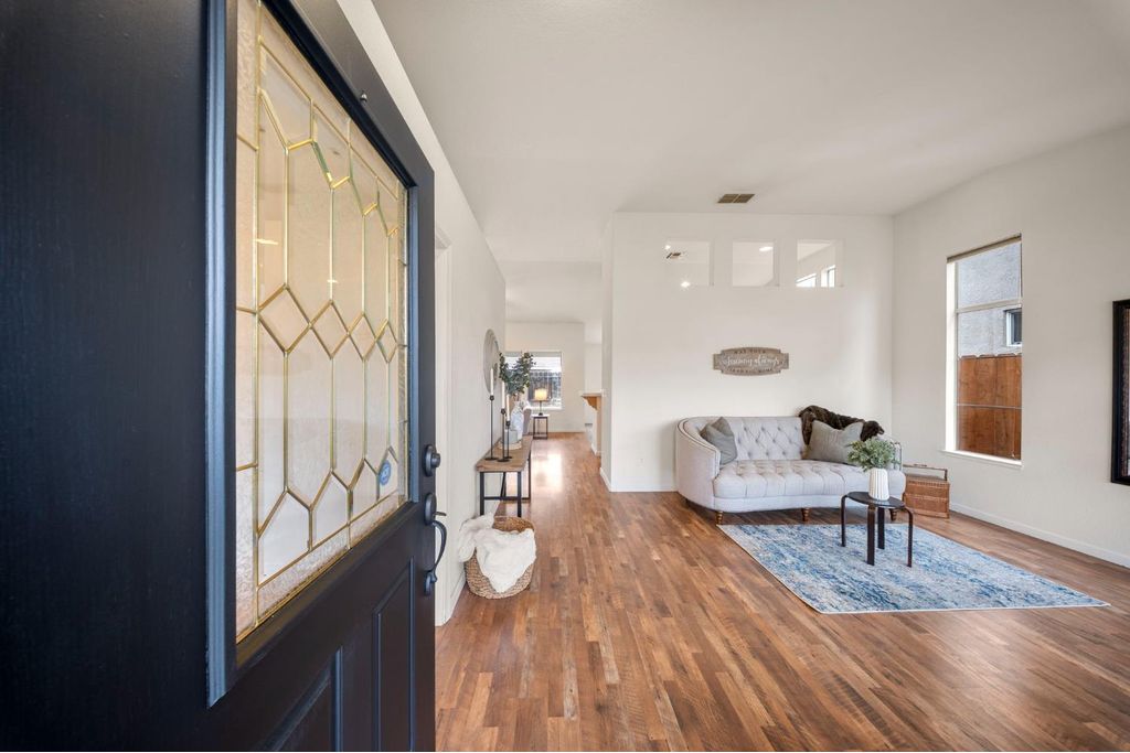 Picture 35: 255 Osbourne Court, Ripon, CA 95366