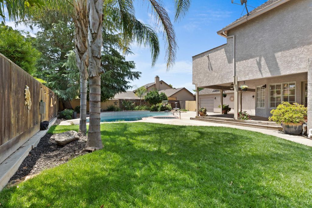 Picture 36: 2308 Van Der Goes Way, Modesto, CA 95356