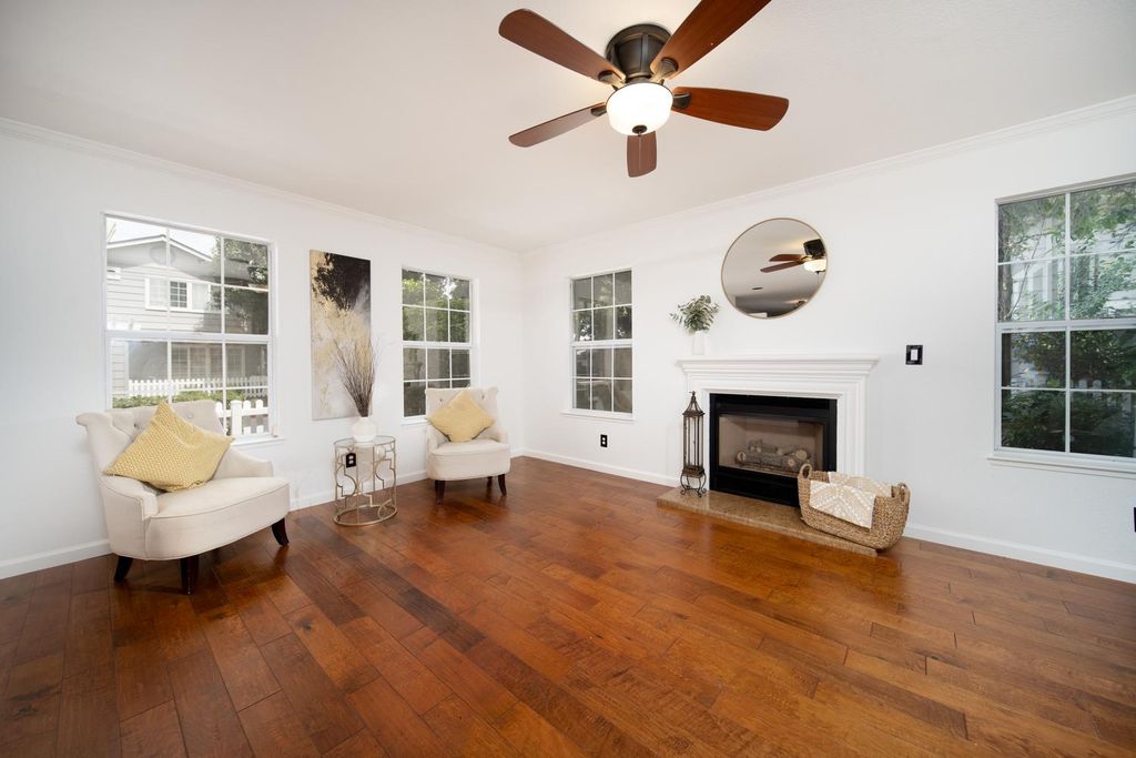 Picture 1: 2192 Wildflower Court, Tracy, CA 95376