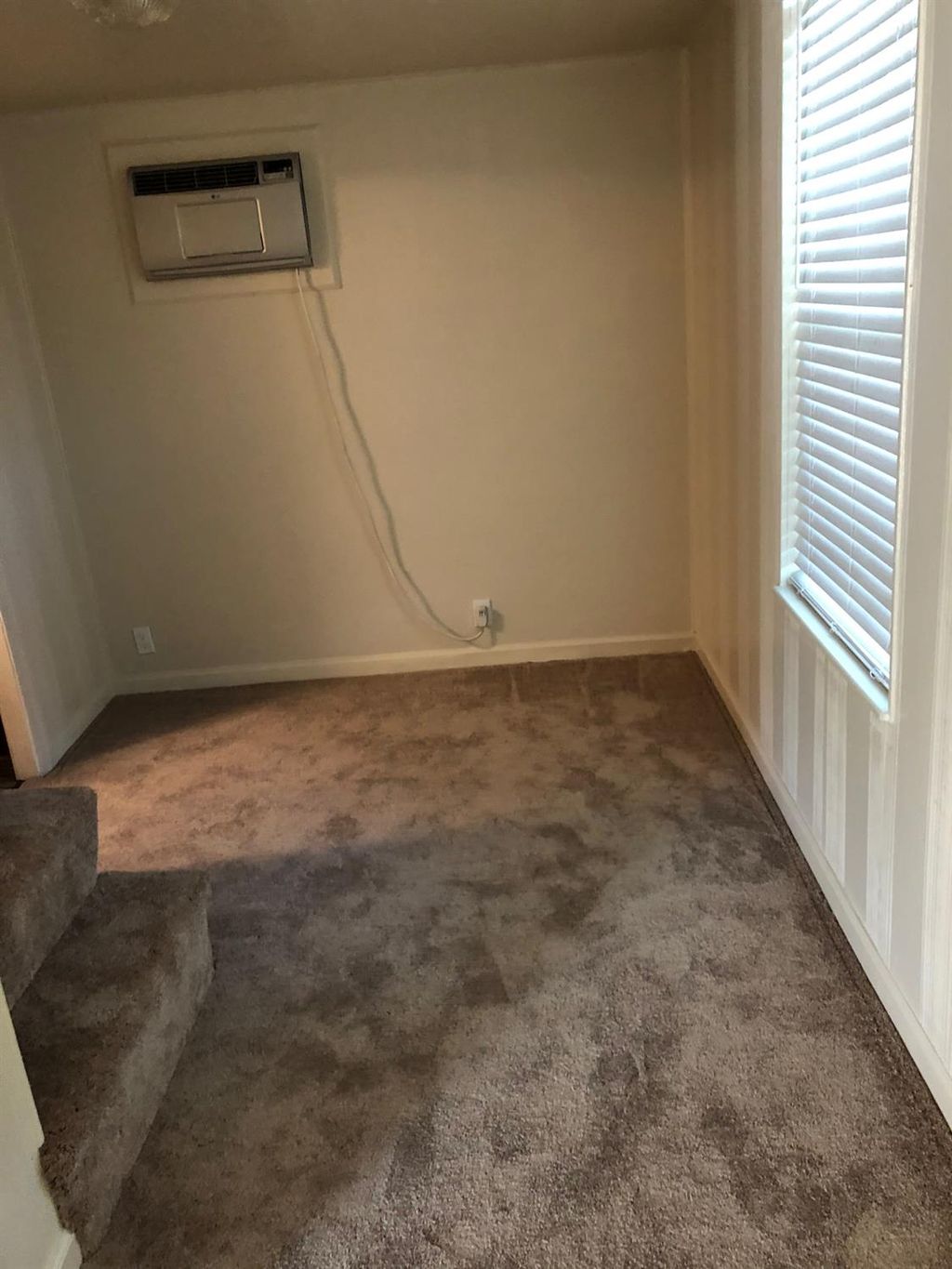 Picture 11: 228 W Lowell Avenue, Tracy, CA 95376