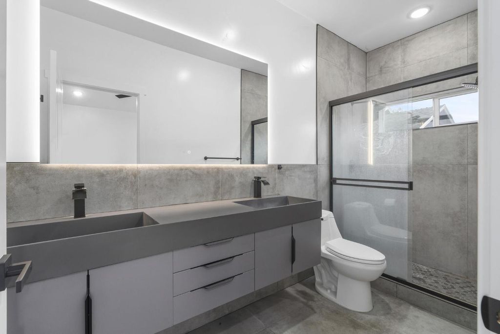 Picture 43: 622 N Stockton Avenue, Ripon, CA 95366