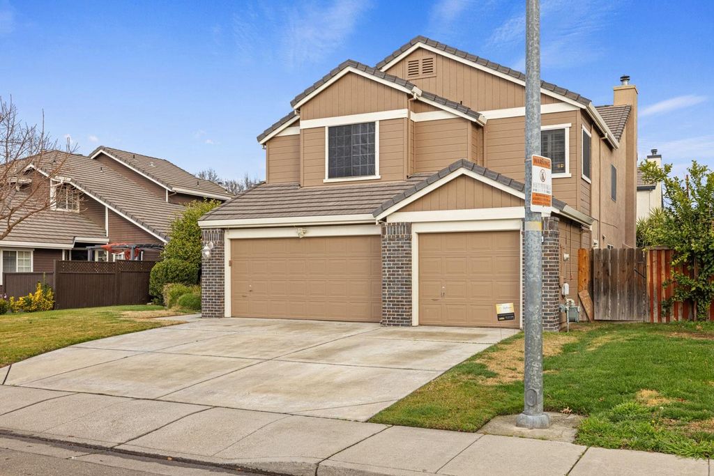 Picture 53: 1945 Harvest Landing Court, Tracy, CA 95376