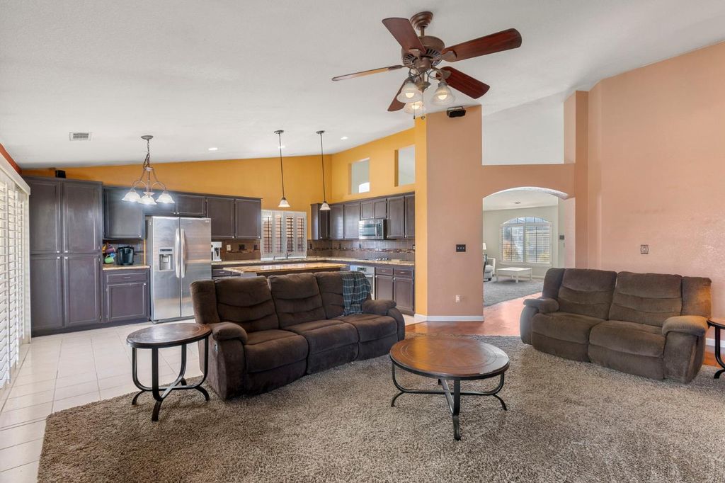 Picture 3: 4408 Citrine Court, Modesto, CA 95368