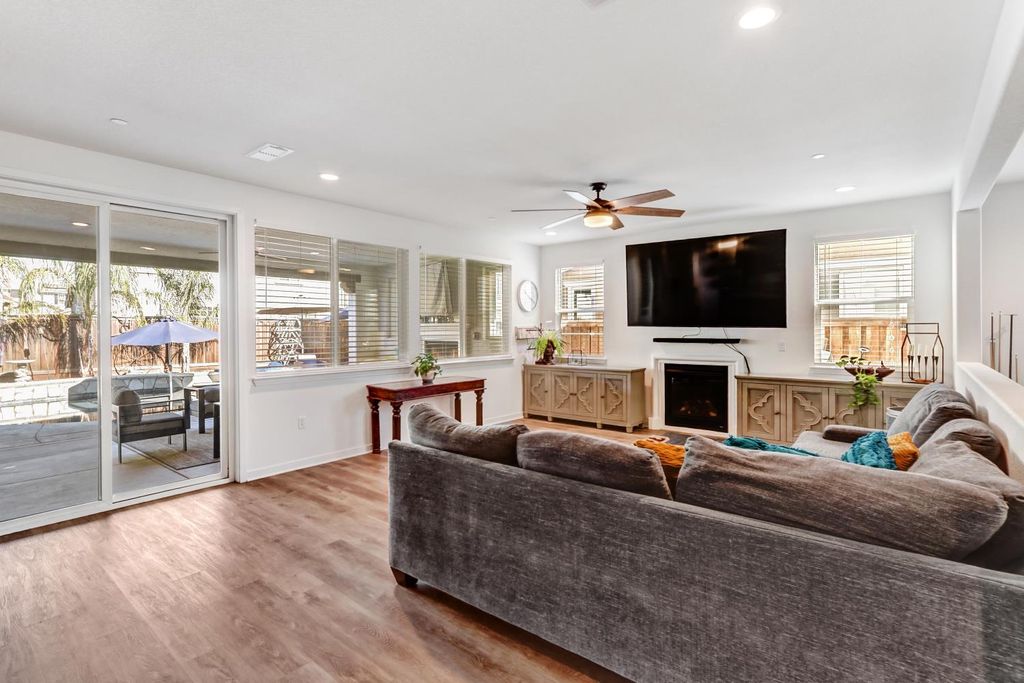 Picture 12: 17591 Graceada Lane, Lathrop, CA 95330