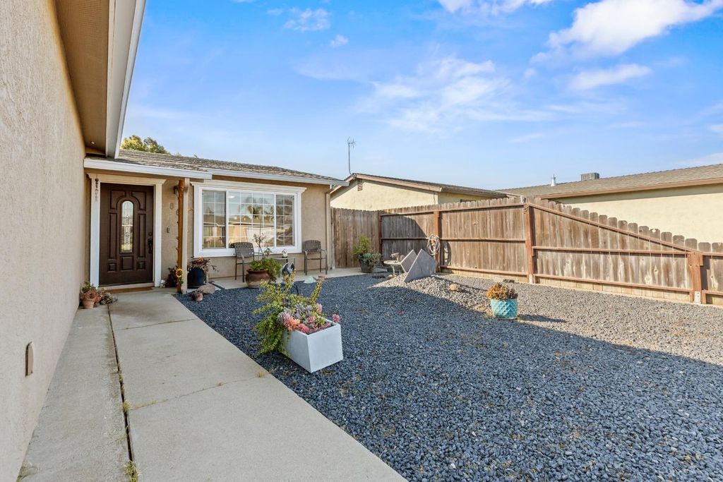 Picture 34: 862 La Playa Court, Manteca, CA 95336