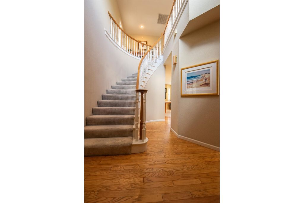 Picture 51: 2705 Lake Front Court, Modesto, CA 95355