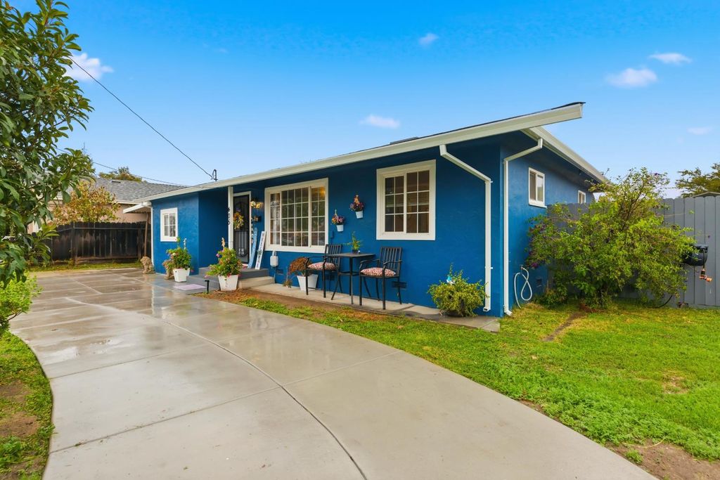 Picture 39: 405 E Edison Street, Manteca, CA 95336