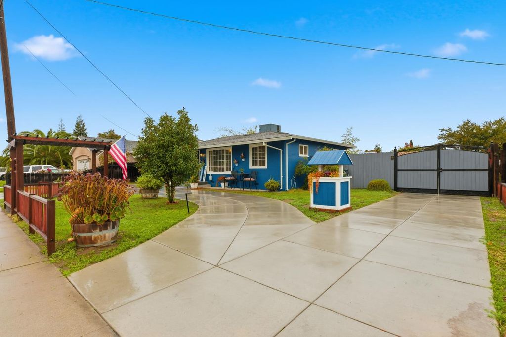 Picture 39: 405 E Edison Street, Manteca, CA 95336