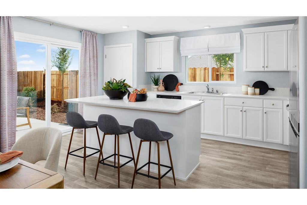 Picture 12: 201 Brighton Ranch Way, Patterson, CA 95363