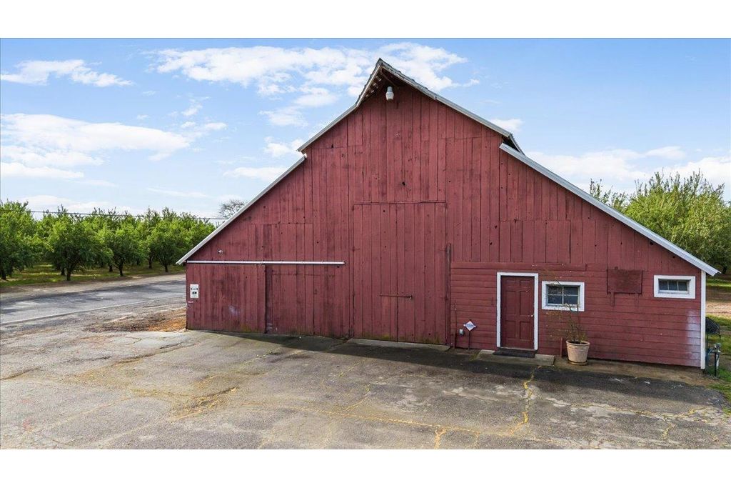 Picture 67: 24023 S Olive Avenue, Ripon, CA 95366