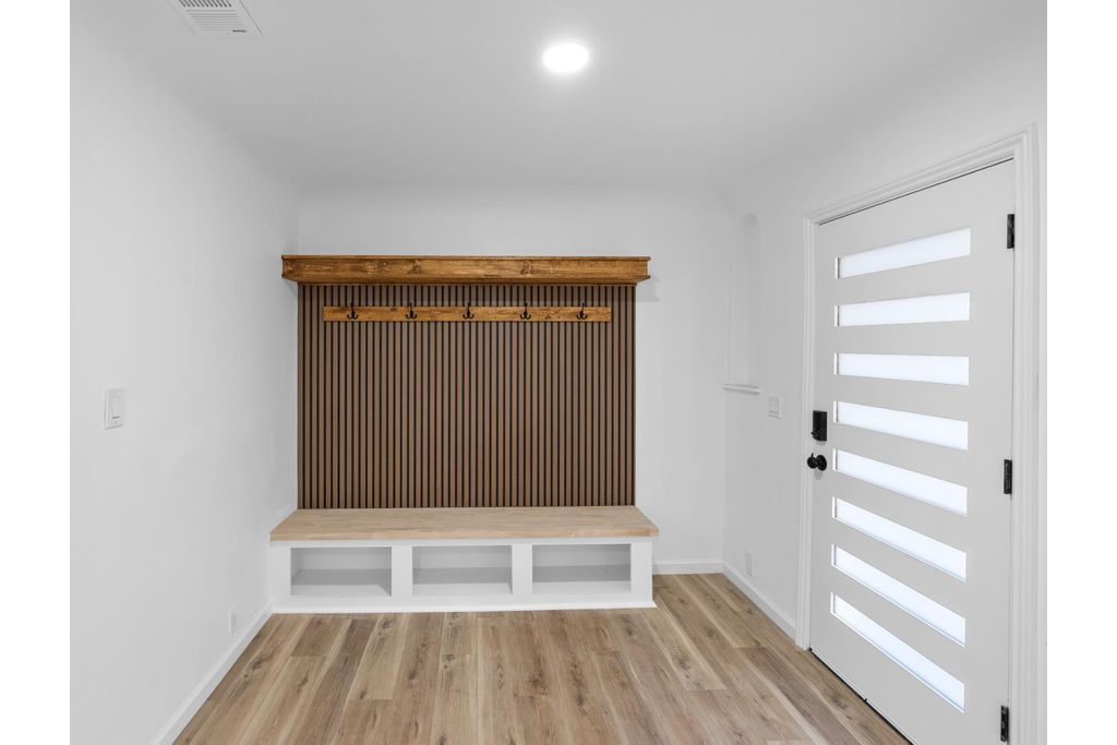 Picture 44: 1125 Wellesley Avenue, Modesto, CA 95350