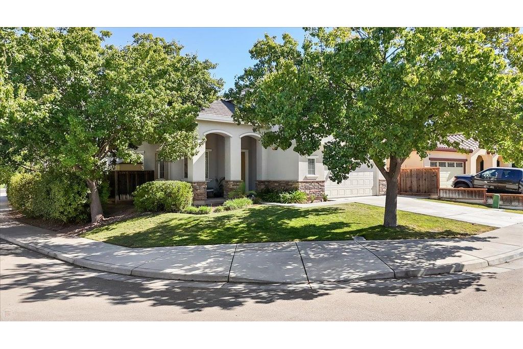 Picture 52: 4608 Bonsai Avenue, Tracy, CA 95377