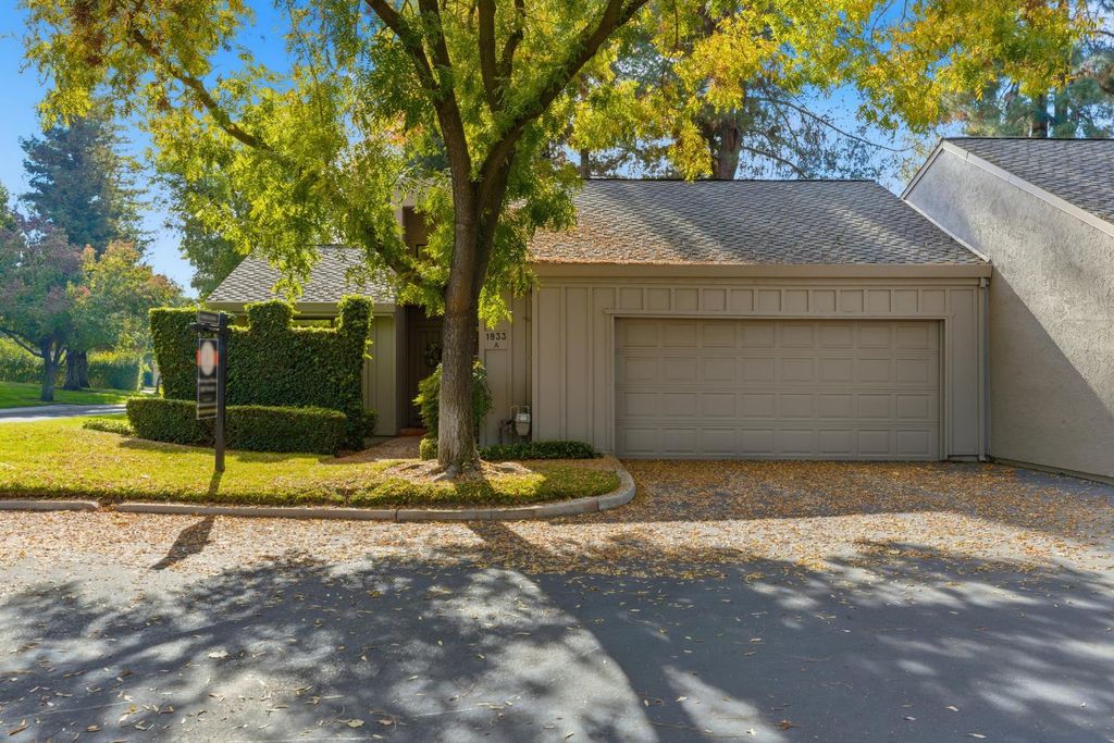 Picture 44: 1833 Edgebrook Drive A, Modesto, CA 95354