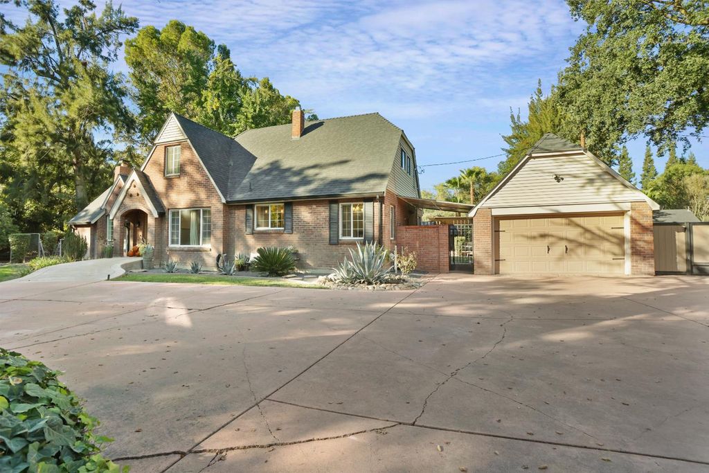 Picture 76: 5045 E Morada Lane, Stockton, CA 95212