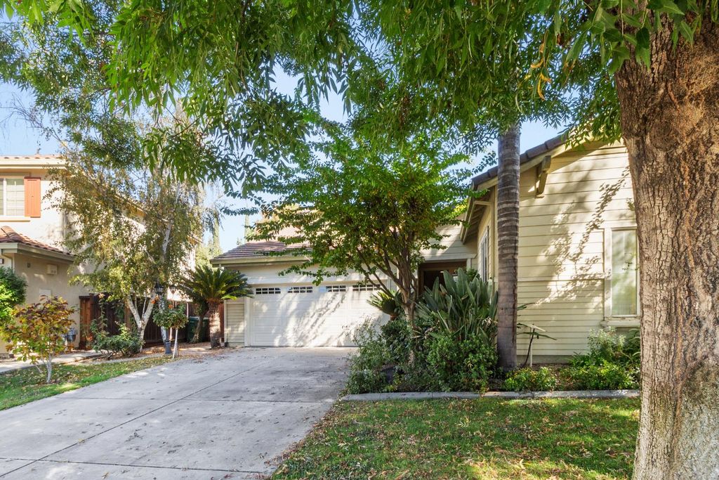 Picture 37: 39 Wisteria Lane, Tracy, CA 95377