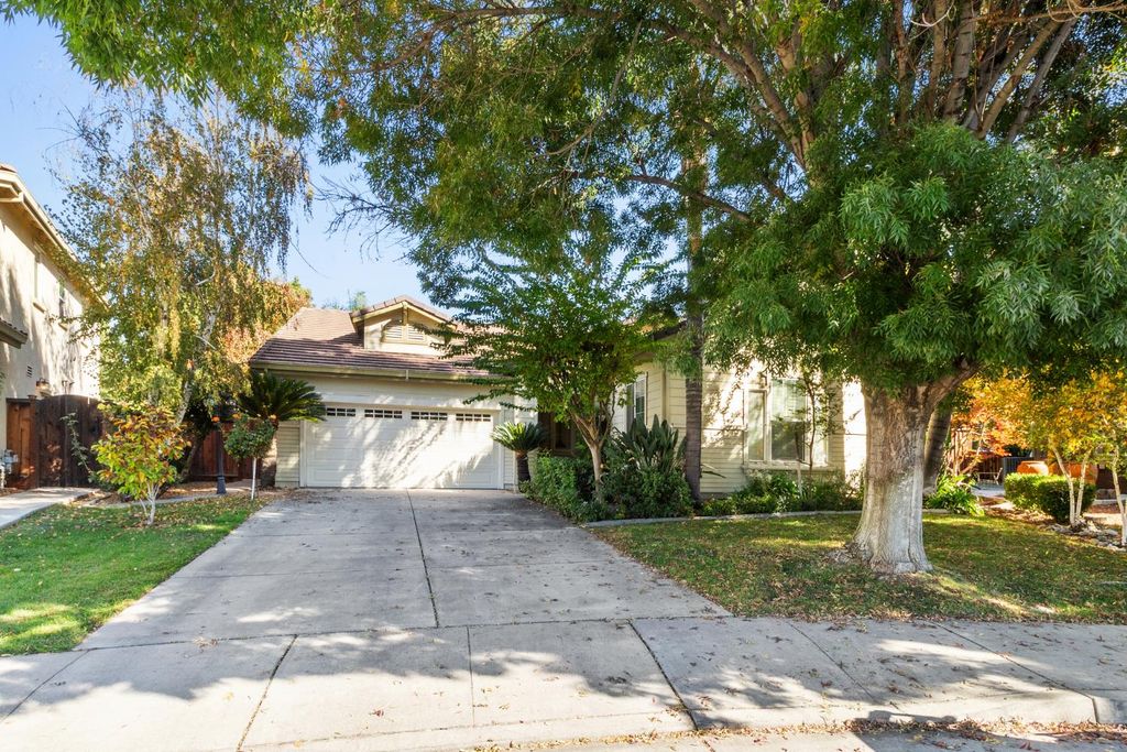 Picture 37: 39 Wisteria Lane, Tracy, CA 95377