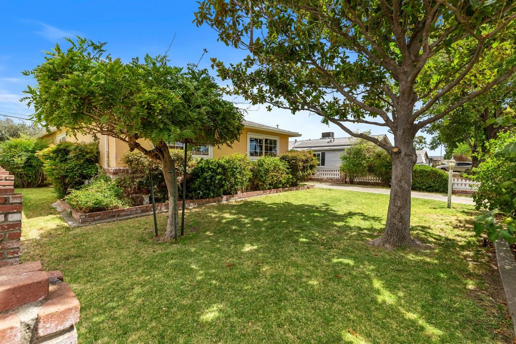 Picture 33: 217 E 21st Street, Tracy, CA 95376