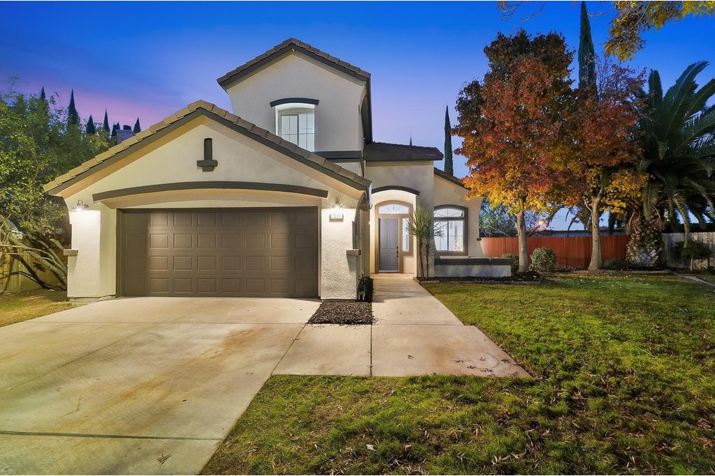 Picture 46: 2079 Hyde Park Place, Manteca, CA 95336