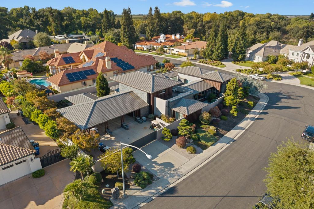 Picture 3: 7434 River Nine Drive, Modesto, CA 95356