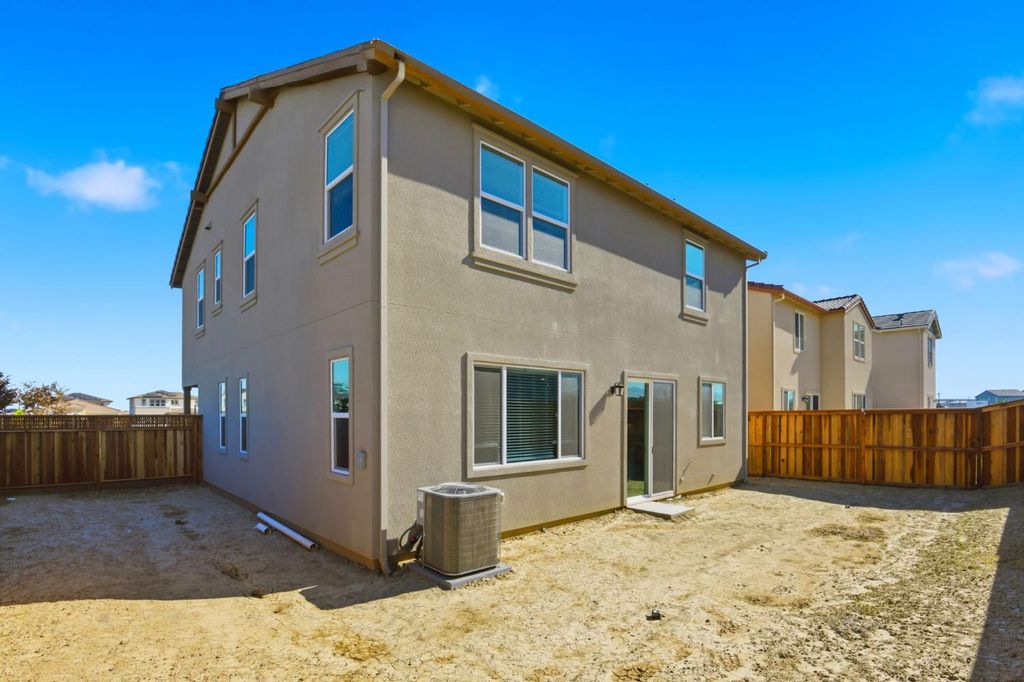 Picture 12: 366 W Lancia Street, Mountain House, CA 95391