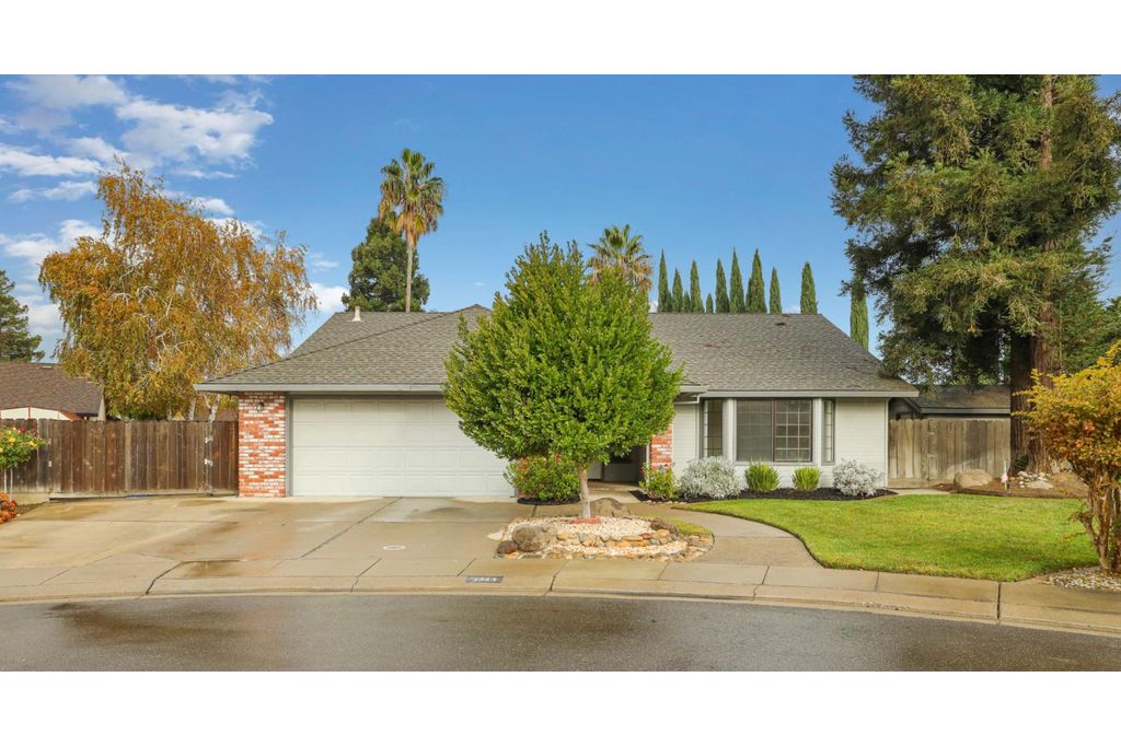 Picture 56: 1343 April Place, Manteca, CA 95336