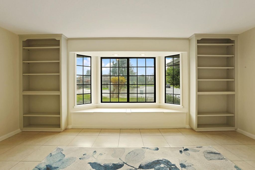 Picture 56: 1343 April Place, Manteca, CA 95336