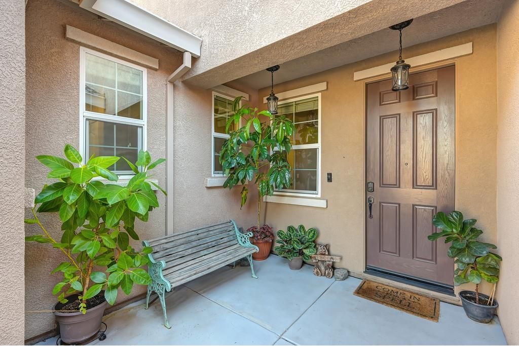 Picture 47: 806 Mono Street, Manteca, CA 95337