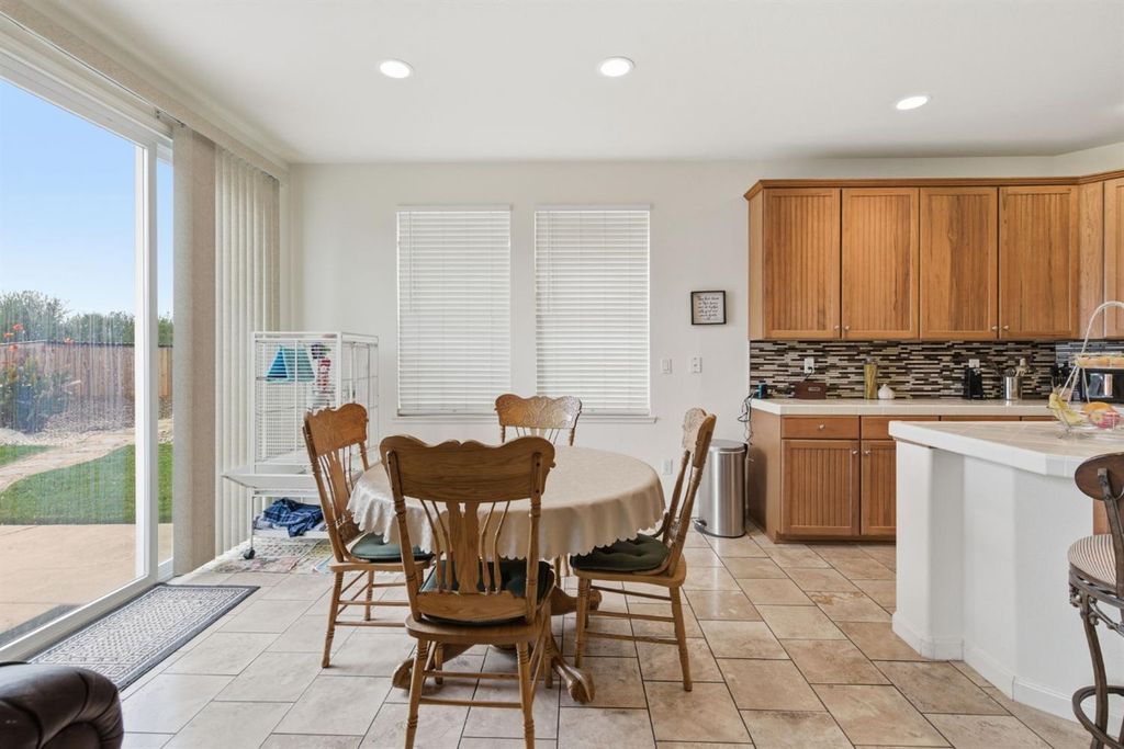 Picture 19: 1806 W Ripon Road, Ripon, CA 95366