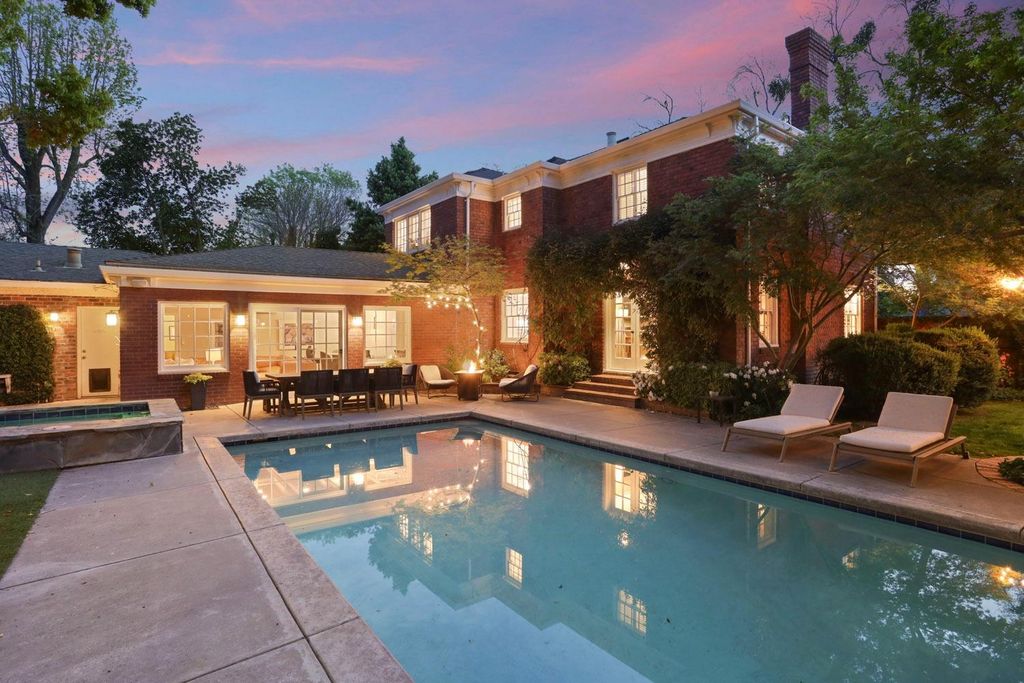 Picture 26: 930 Sycamore Avenue, Modesto, CA 95350