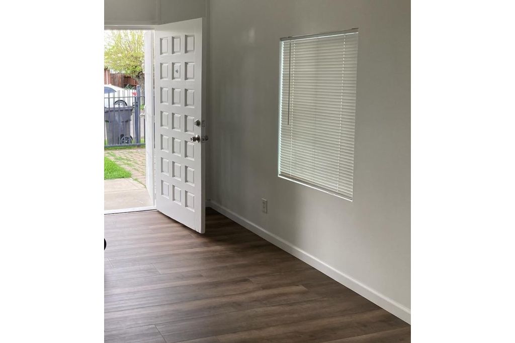 Picture 35: 326 S Thelma Avenue, Stockton, CA 95215