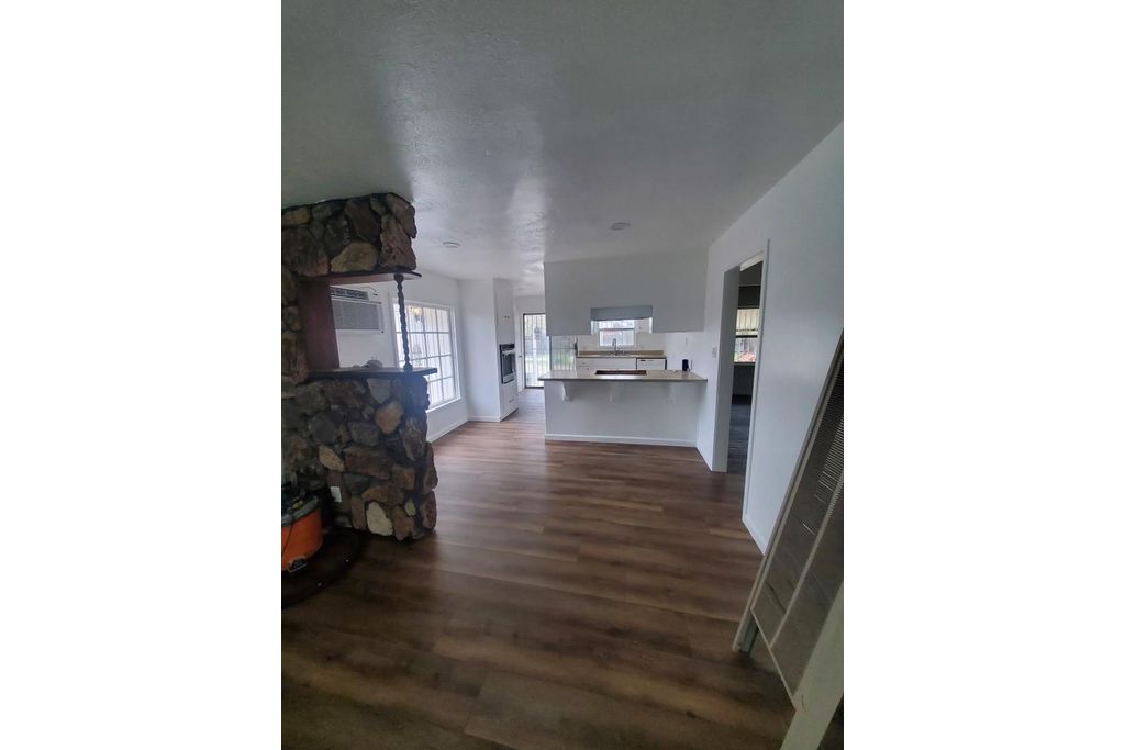 Picture 35: 326 S Thelma Avenue, Stockton, CA 95215