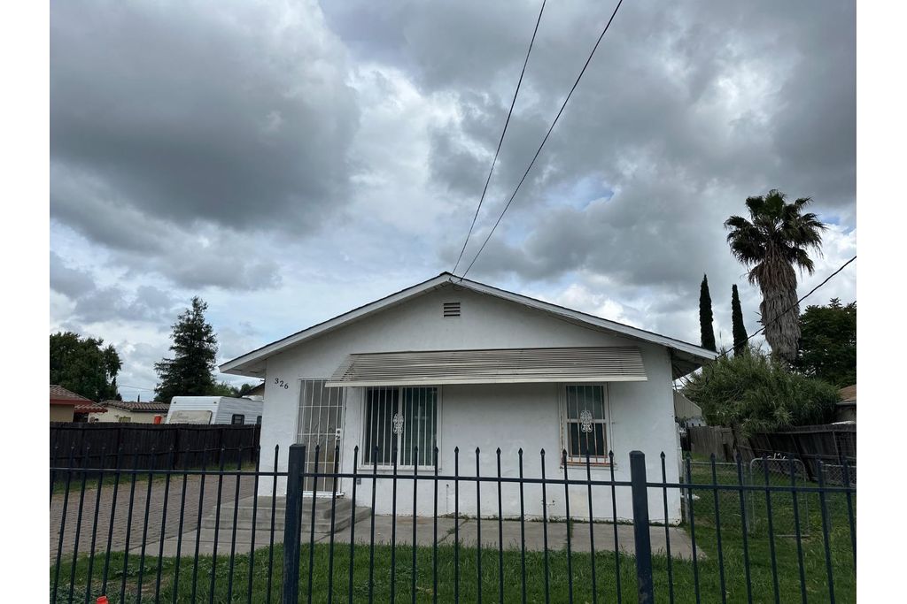 Picture 35: 326 S Thelma Avenue, Stockton, CA 95215