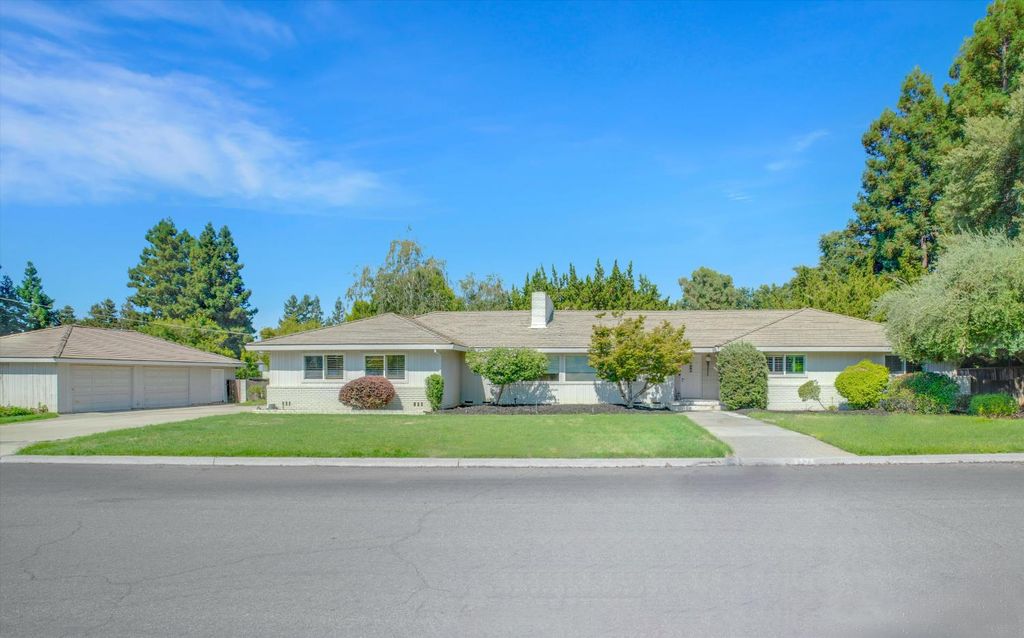 Picture 1: 7025 Hillcrest Drive, Modesto, CA 95356