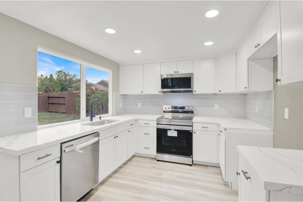 Picture 53: 3817 Wilmington Way, Modesto, CA 95357